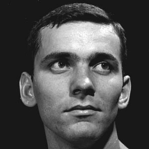 Basketball Player Jerry Lucas - age: 82