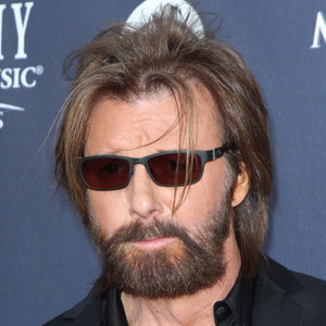Country Singer Ronnie Dunn - age: 69