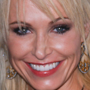 TV Actress Josie Bissett - age: 52