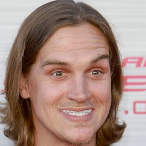Movie Actor Jason Mewes - age: 48