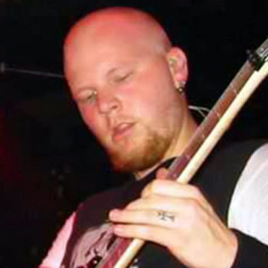 Guitarist Ben Moody - age: 40