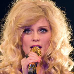 Pop Singer Mette Lindberg - age: 39
