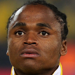 Soccer Player Siphiwe Tshabalala - age: 39