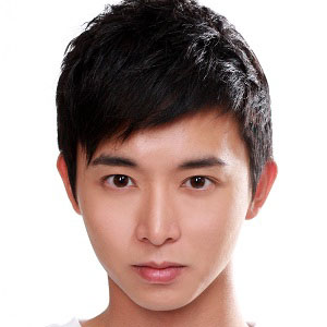 TV Actor Aloysius Pang - age: 33