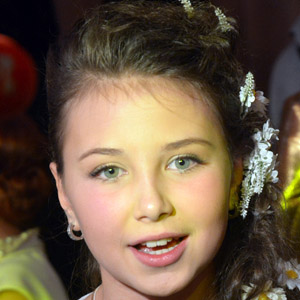 Pop Singer Sofia Tarasova - age: 21