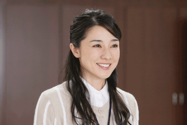 Actress Ayumi Ito - age: 42