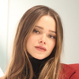 Model Valeria Lipovetsky - age: 32